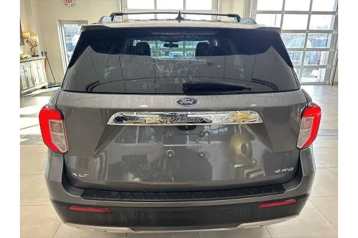 $25991 : Ford Explorer 2022 AWD XLT 4 image 4