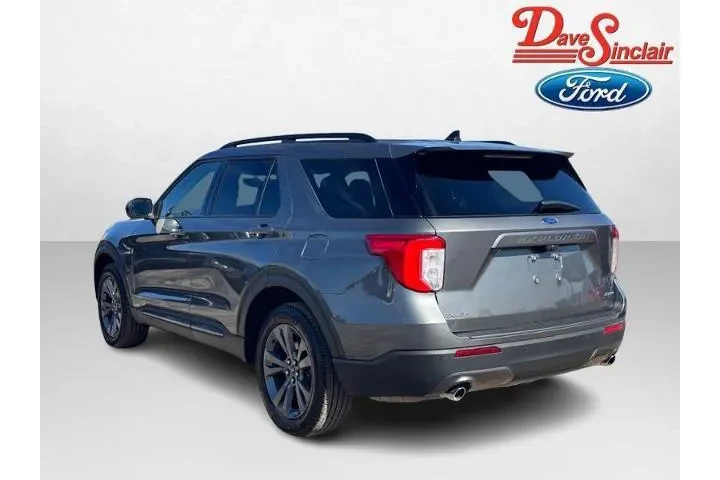 $32444 : Ford Explorer 2023 AWD XLT 4 image 9