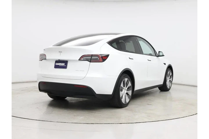 $37998 : Tesla Model Y 2023 AWD Long image 8