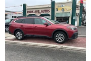 $13995 : 2020 Outback Premium thumbnail