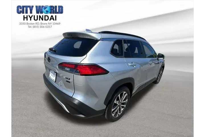 $30500 : Toyota Corolla Cross 2024 AW image 5