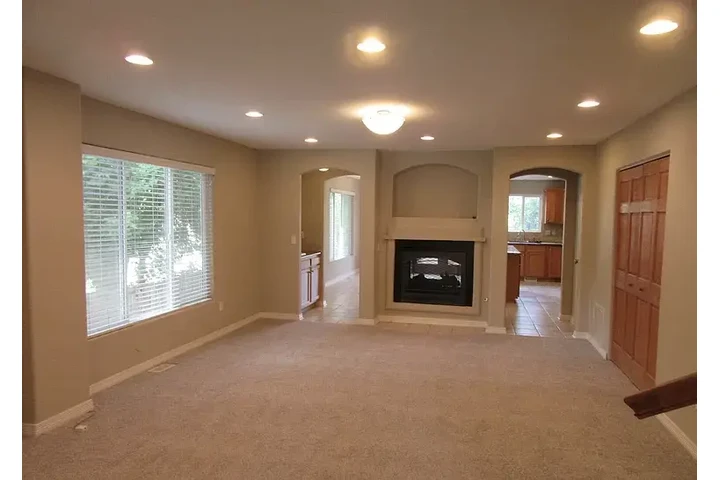 $2500 : HOUSE RENT IN DENVER CO !! image 7