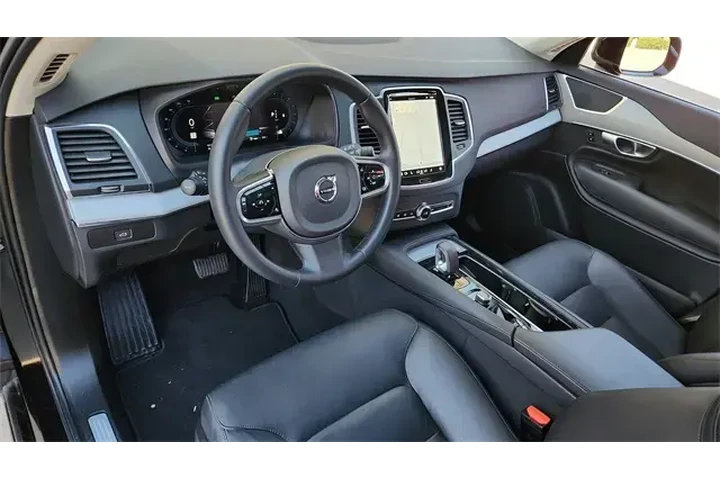 $33899 : Volvo XC90 2024 AWD B5 Core image 9