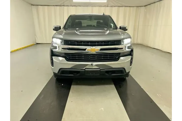 $30911 : Chevrolet Silverado 1500 202 image 3