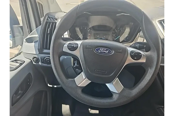 $24988 : Ford Transit 2019 250 3dr LW image 9