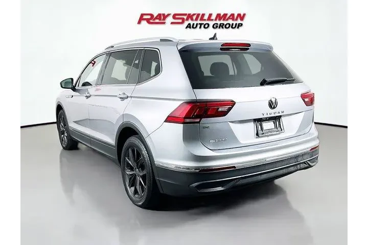 $24975 : Volkswagen Tiguan 2024 SE 4d image 5