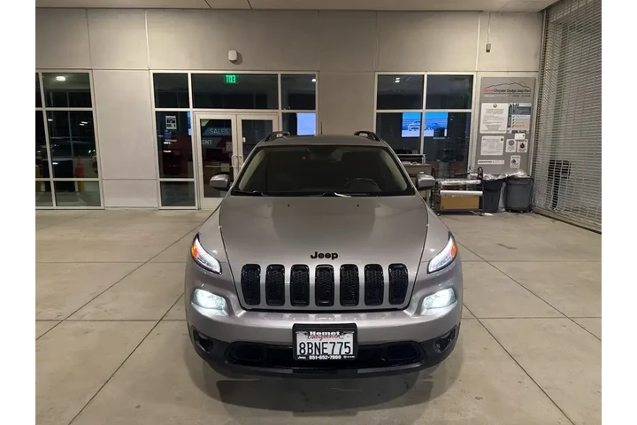 $14998 : Jeep Cherokee 2018 Latitude image 3