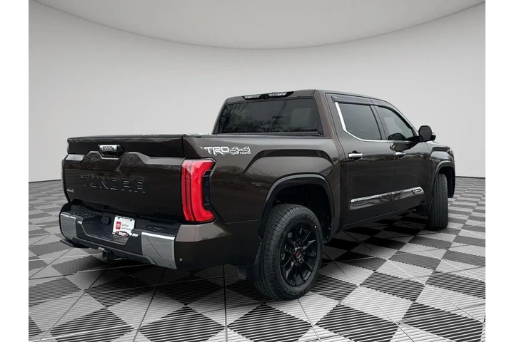 $48500 : 2023 Tundra 1794 Edition image 7
