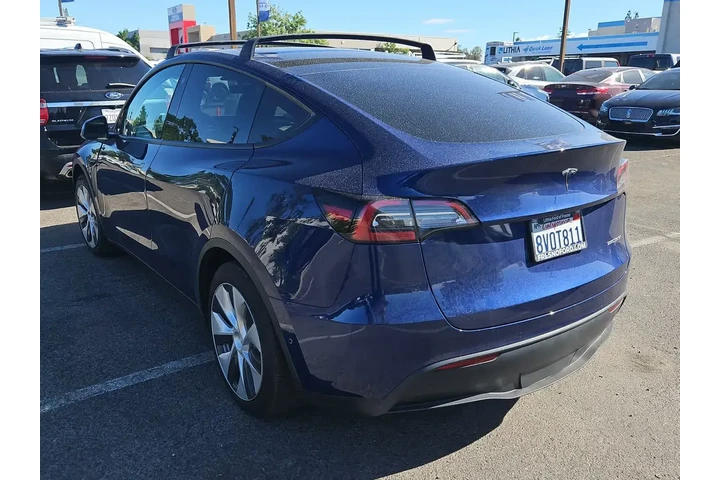 $23500 : Tesla Model Y 2021 AWD Long image 6