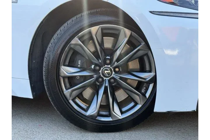 $39988 : Lexus LS 500 2018 F SPORT 4d image 3