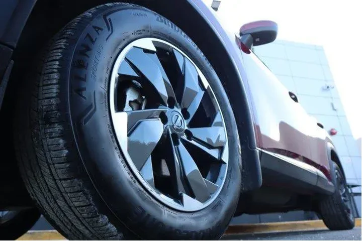 $24754 : Nissan Rogue 2025 AWD SV 4dr image 9