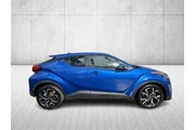 $12985 : Toyota C-HR 2018 XLE 4dr Cro thumbnail