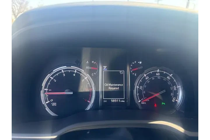 $36995 : Toyota 4Runner 2021 AWD Nigh image 9