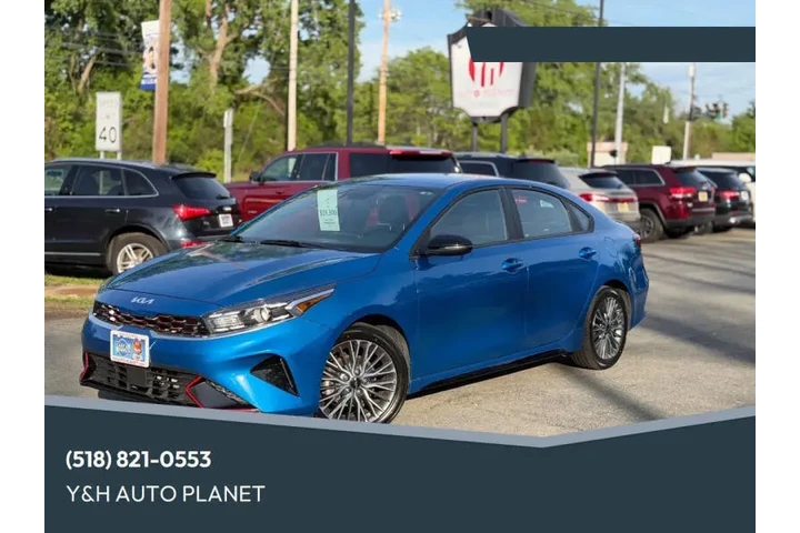 $19500 : 2023 Forte GT-Line image 1