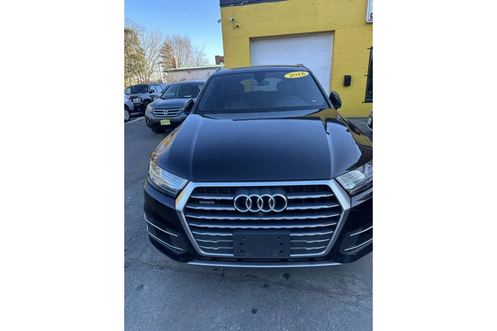 $18999 : 2018 Q7 image 2