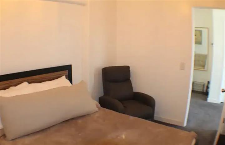 $1850 : 2bedroom🏠 & 3.5BATHS🏠 image 1