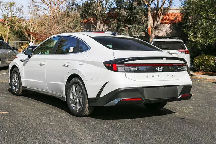 $24500 : Hyundai SONATA 2025 SE 4dr S image 7