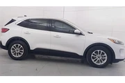 $17995 : 2015 Escape SE 4WD thumbnail