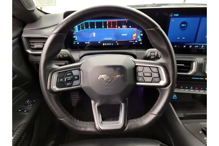 $32998 : Ford Mustang 2024 EcoBoost P image 10