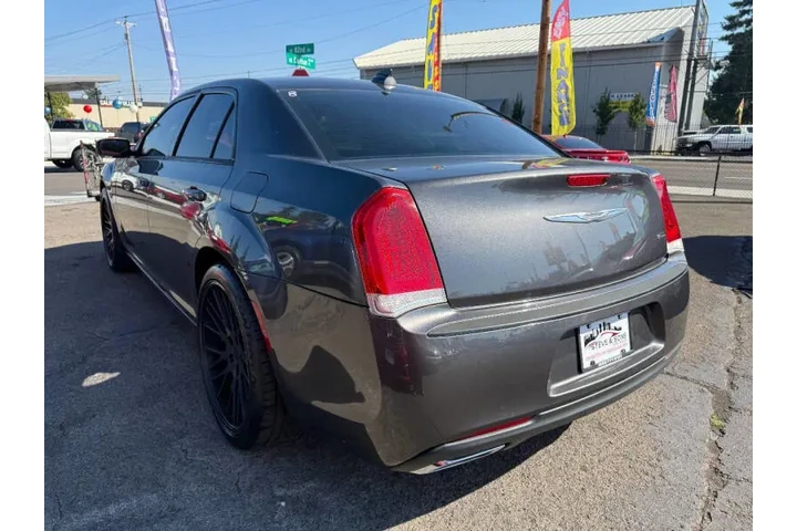 $8995 : 2015 300 Limited image 5