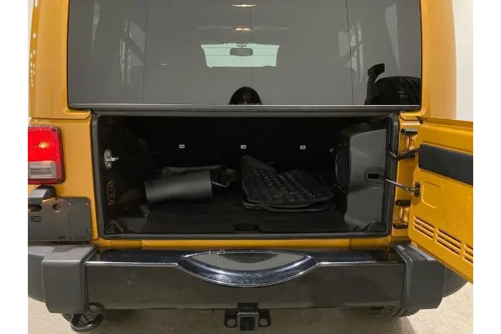 $21300 : Jeep Wrangler Unlimited 2014 image 5