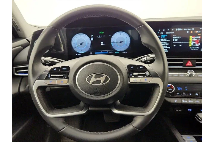 $23998 : Hyundai ELANTRA 2025 SEL Con image 10