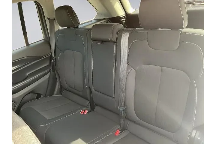 $28997 : Jeep Grand Cherokee 2024 4x4 image 10