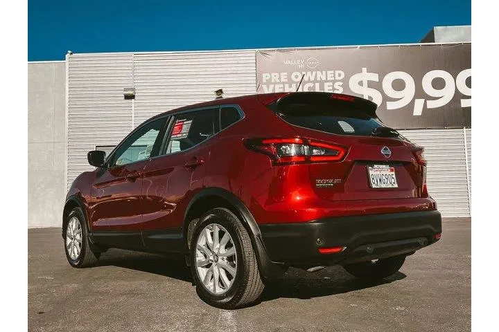 $17997 : Nissan Rogue Sport 2021 S 4d image 5