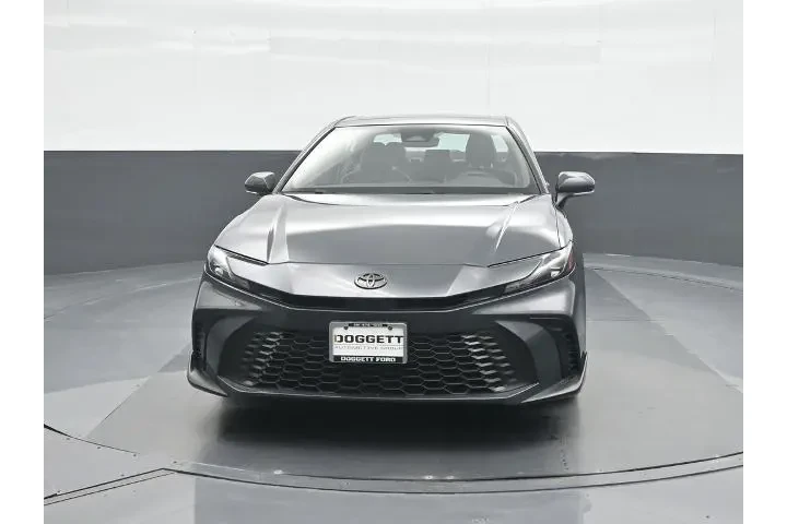 $33018 : Toyota Camry 2025 AWD SE 4dr image 5