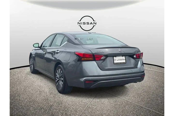 $19995 : Nissan Altima 2025 2.5 SV 4d image 7