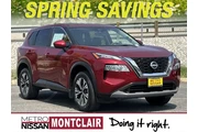 Nissan Rogue 2023 SV 4dr Cro en San Bernardino