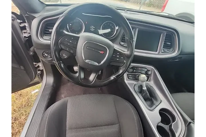 $20195 : Dodge Challenger 2016 R/T 2d image 9