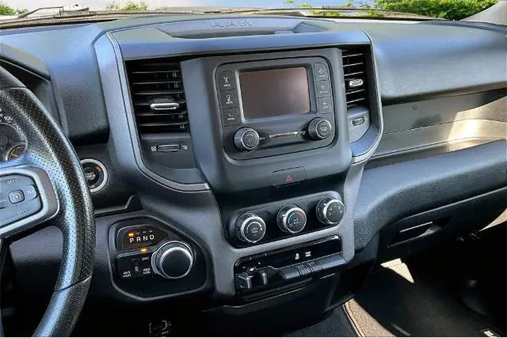 $22980 : Ram 1500 2019 4x4 Tradesman image 6