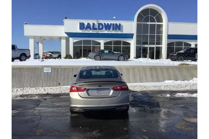 $21900 : Chevrolet Malibu 2024 RS 4dr image 6