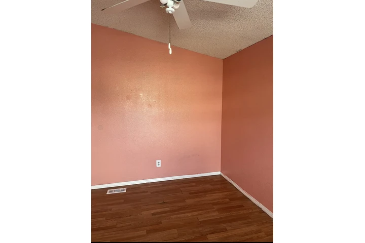 $900 : Renta de cuarto image 2