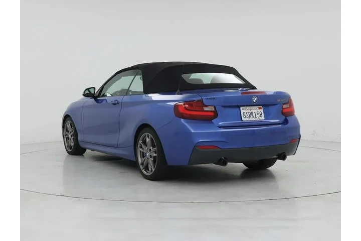 $35998 : BMW 2 Series 2017 M240i 2dr image 2