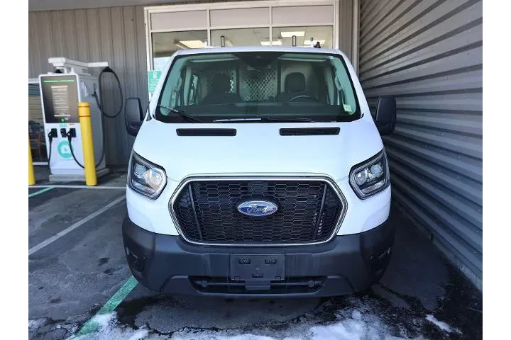 $31296 : Ford Transit 2023 250 3dr LW image 2