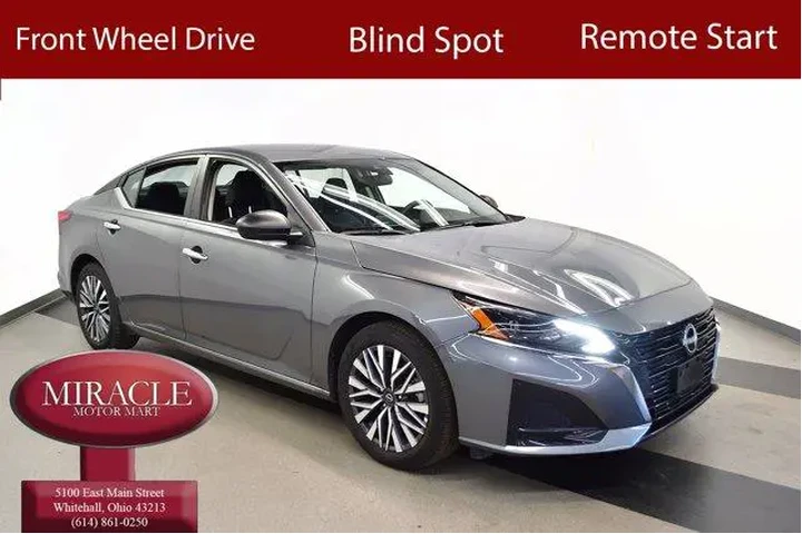 $19994 : Nissan Altima 2025 2.5 SV 4d image 1