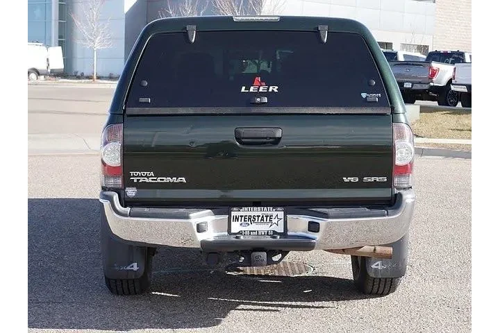 $26944 : Toyota Tacoma 2013 4x4 V6 4d image 4