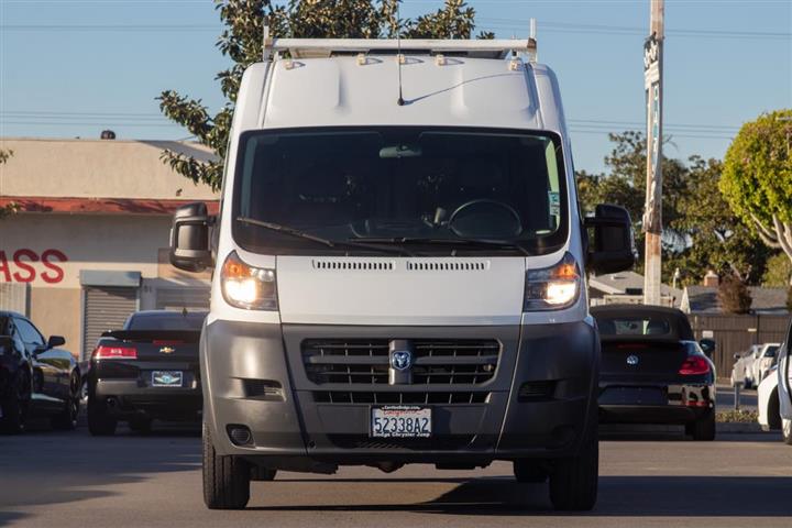 2017 ProMaster Cargo Van image 2