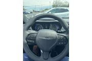 $38990 : Chrysler Pacifica 2023 AWD L thumbnail