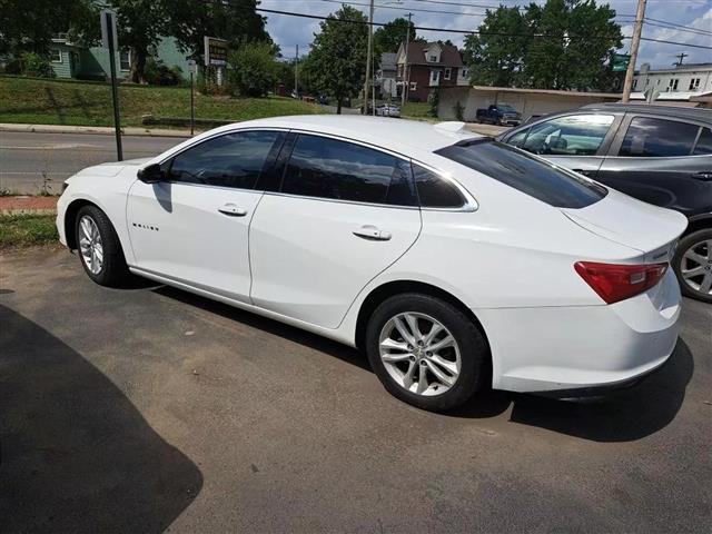 $9950 : 2016 CHEVROLET MALIBU image 5