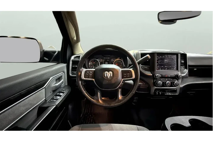 $38957 : Ram 3500 2019 4x4 Big Horn 4 image 9