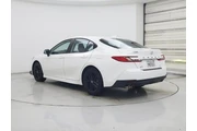 $32998 : Toyota Camry 2025 AWD SE 4dr thumbnail