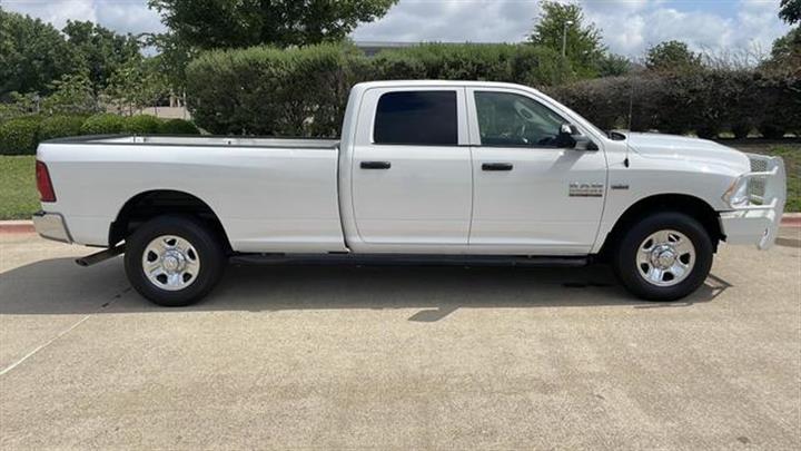 $21950 : 2017 RAM 2500 CREW CAB2017 RA image 4