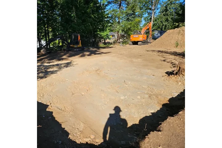 Leveled excavating 8 LLC image 5