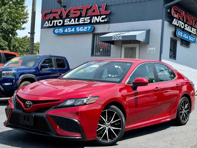 $18495 : 2021 Camry SE image 1