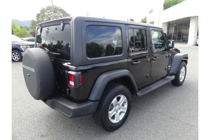 $24990 : Jeep Wrangler Unlimited 2020 image 5
