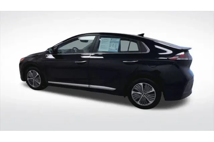 $19495 : Hyundai IONIQ Plug-in Hybrid image 6