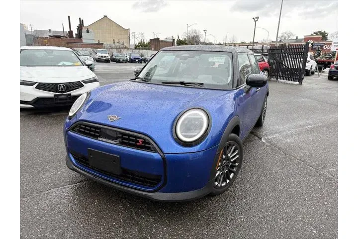 $29993 : MINI Hardtop 4 Door 2025 Coo image 3